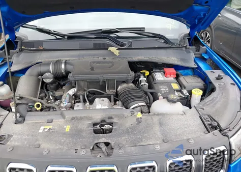 2024 Jeep Compass Latitude 4X4 from USA, damaged, VIN 3C4NJDBN9RT606397